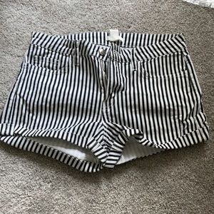 H&M black and white striped shorts